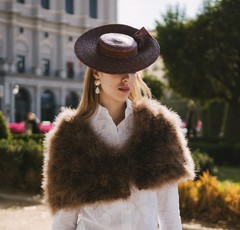 SIRA CAPE OF FEATHERS