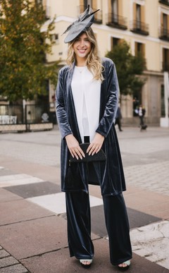 ABRIGO DE TERCIOPELO