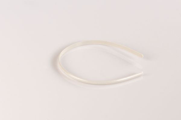 Plastic headband to line