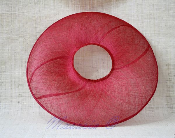 45cm. Stiffened sinamay brims