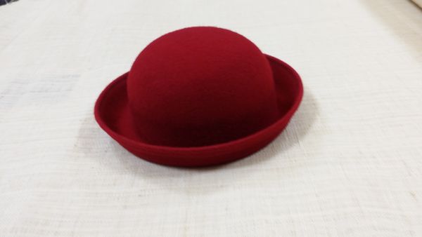 Felt schoolgirl hat