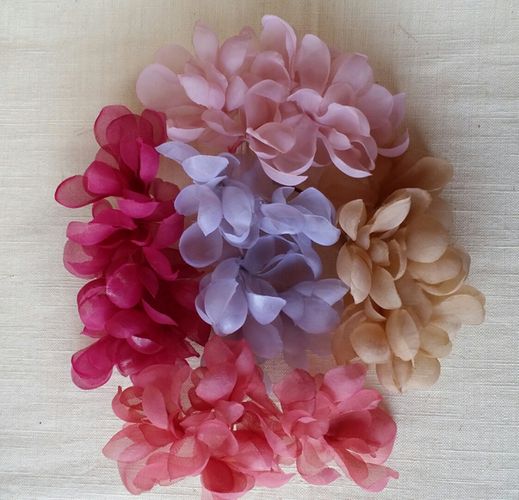 Muslin petals bouquet (13 cm approx. )